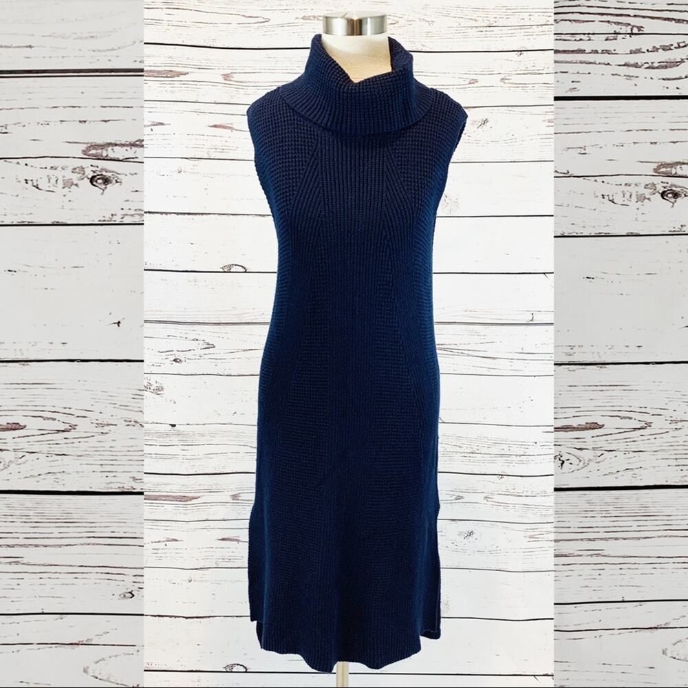 White House Black Market sweater tunic navy